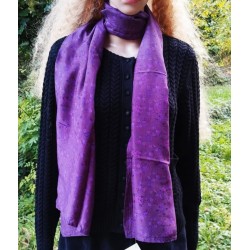 Etole imprimé mauve en pure...